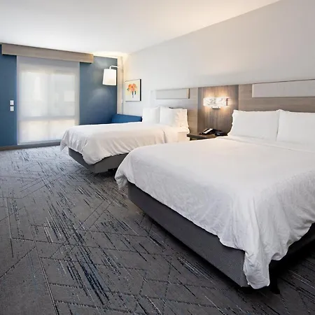 Holiday Inn Express & Suites - Valencia - Santa Clarita By Ihg Exterior foto